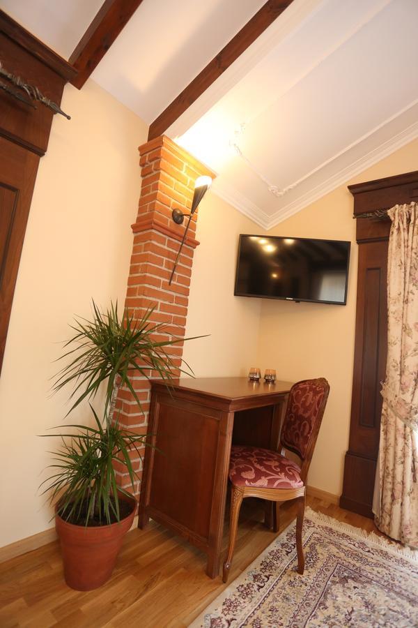 Vila Dante Boutique Hotel Tushemisht Exterior foto